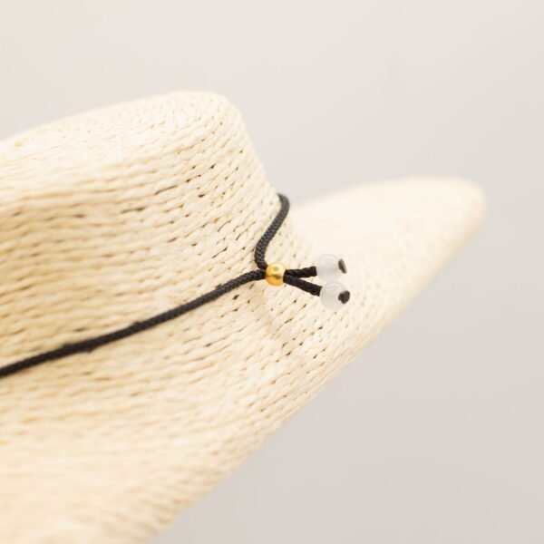 Halsband med natursten i droppform