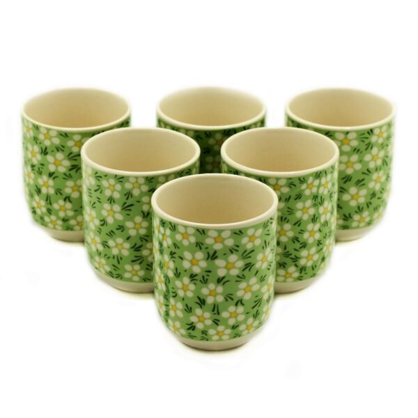Gröna tekoppar i keramik med blommönster set om 6