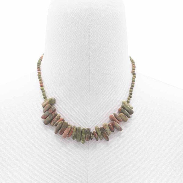 Halsband med mossagat