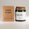 bG9jYWw6Ly9tZWRpYS9TSi82RC82MFIzMEMxSjY4Uks2RFNKLzBlYmQ5OTBkLmpwZw.jpg Doftljus Cederträ och citrus med presentförpackning